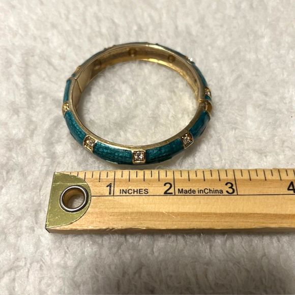 Green Enamel Rhinestone Goldtone Hinged Bracelet - Picture 6 of 6